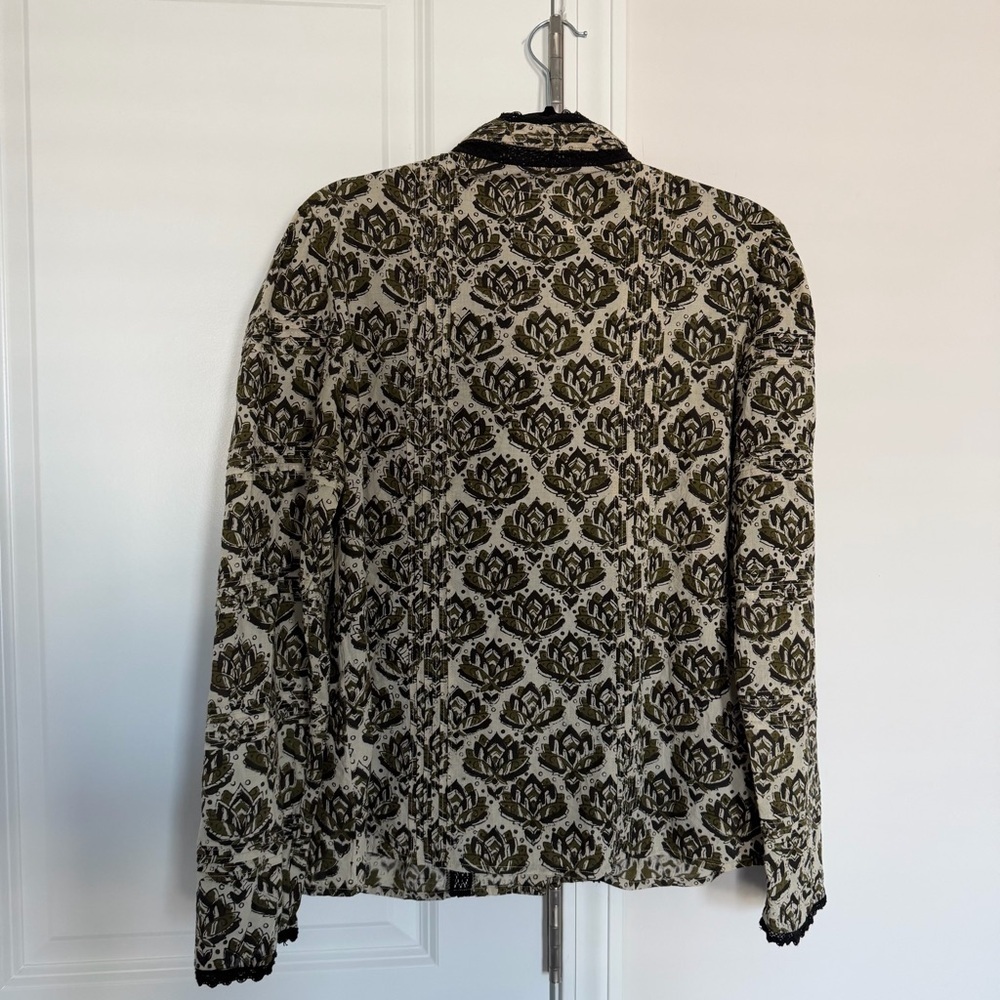 THE SHIRT BY ROCHELLE BEHRENS Priya Shirt - Picture 2 of 5